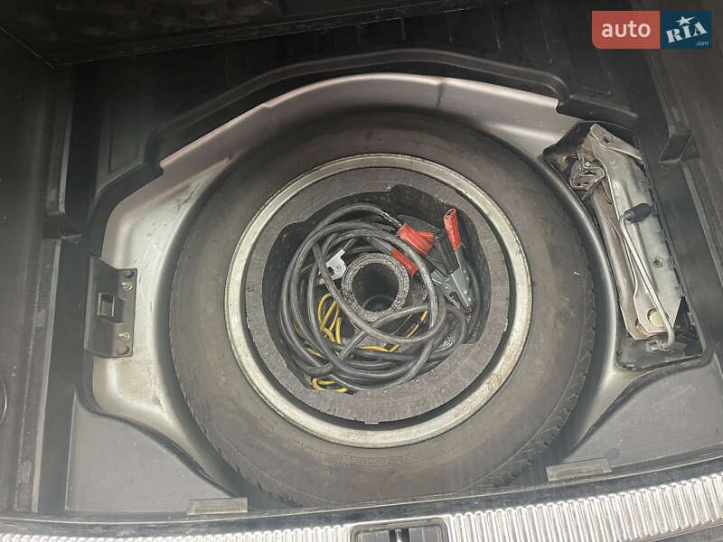 Универсал Audi A4 2002 в Боярке