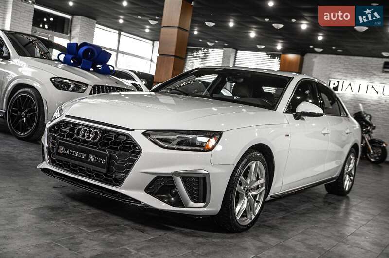 Седан Audi A4 2019 в Одессе