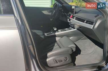 Седан Audi A4 2016 в Львове