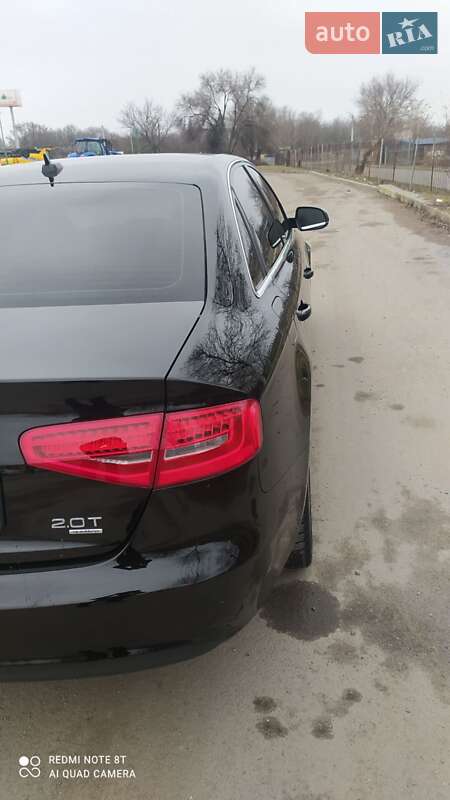 Седан Audi A4 2012 в Днепре