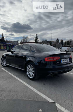 Седан Audi A4 2014 в Житомире