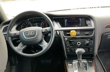 Седан Audi A4 2014 в Житомирі