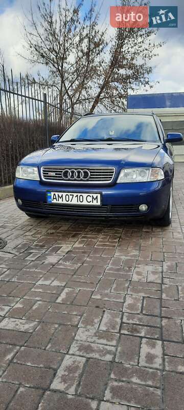 Універсал Audi A4 2001 в Києві