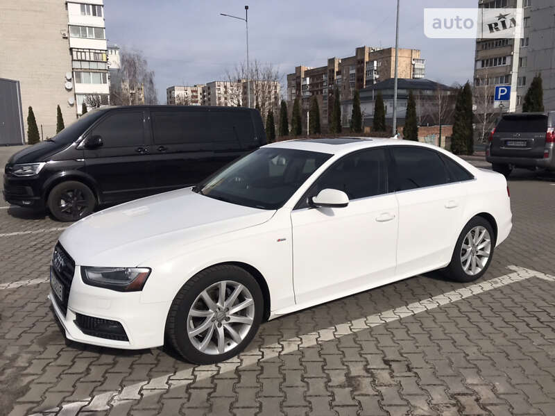 Audi A4 2014