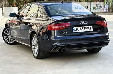 Седан Audi A4 2015 в Одесі