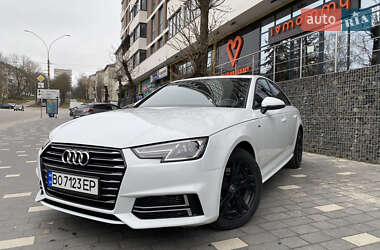 Седан Audi A4 2018 в Тернополі