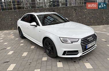Седан Audi A4 2018 в Тернополі