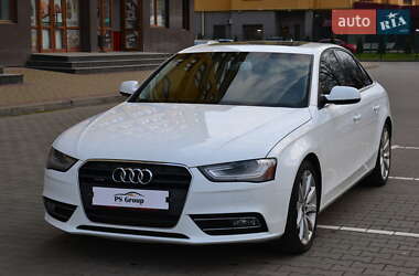 Седан Audi A4 2013 в 