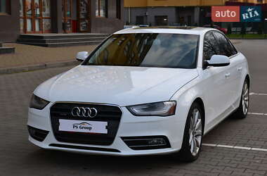 Седан Audi A4 2013 в Луцке