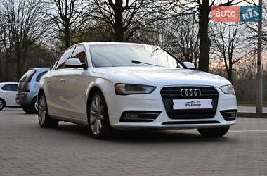 Седан Audi A4 2013 в Луцке