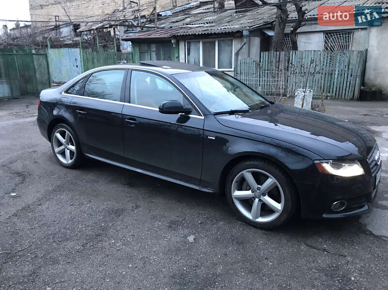 Седан Audi A4 2011 в Одессе