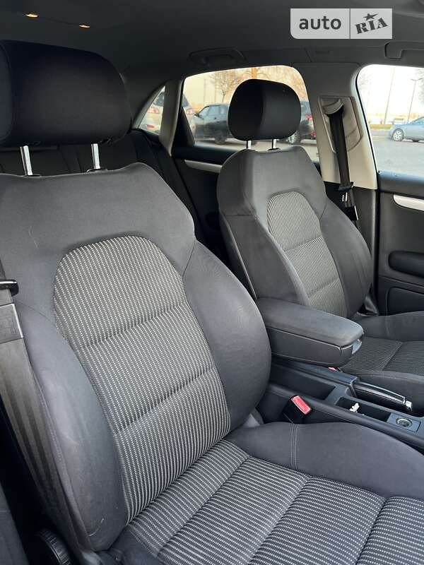 Седан Audi A4 2004 в Черкассах