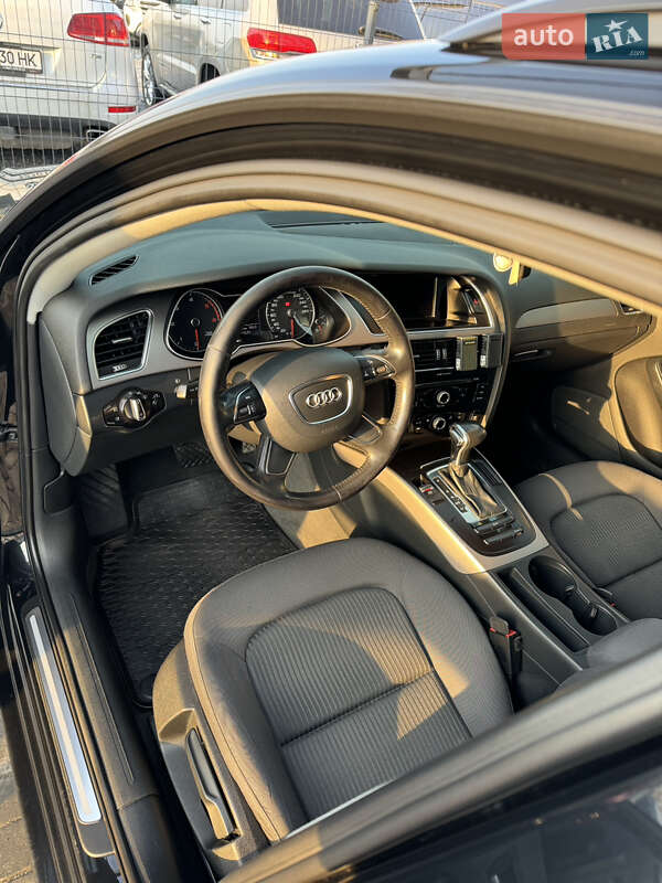 Універсал Audi A4 2013 в Рівному