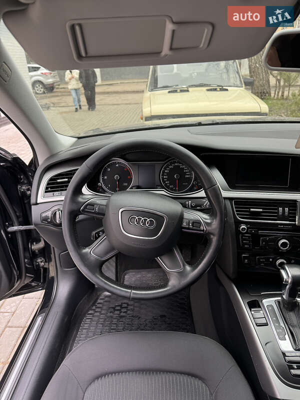 Універсал Audi A4 2013 в Рівному
