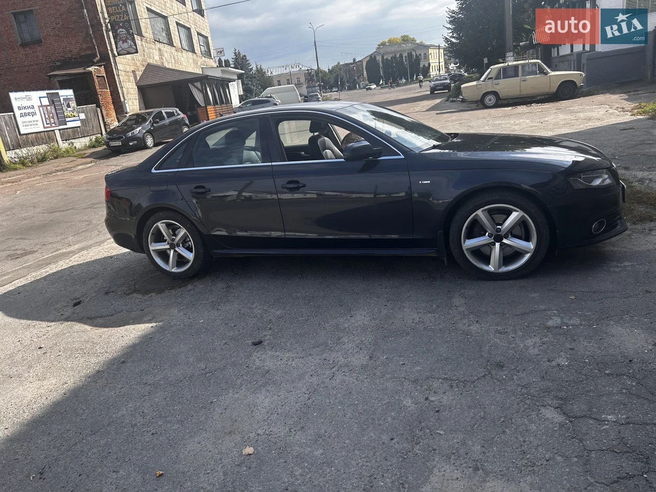 2011 Audi A4 - мініатюра 7