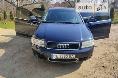 Седан Audi A4 2001 в Хотине