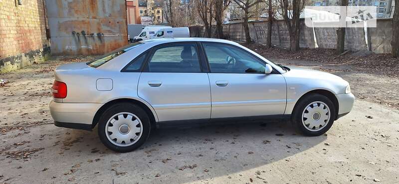 Седан Audi A4 2000 в Києві фото 8 Седан Audi A4 2000 в Києві
