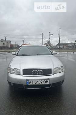 Седан Audi A4 2003 в Бучі