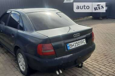 Седан Audi A4 1996 в Одессе