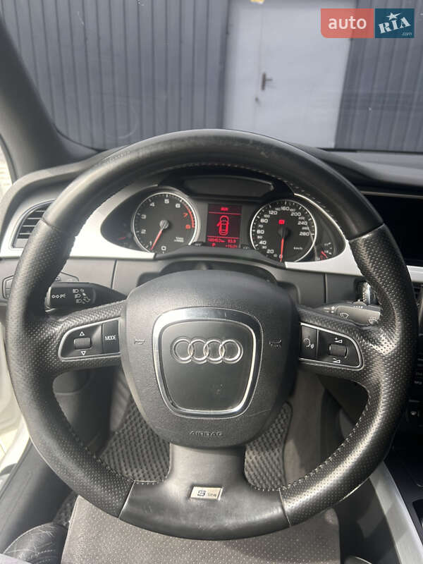 Седан Audi A4 2008 в Николаеве