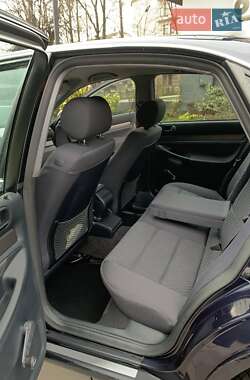 Седан Audi A4 1999 в Луцке