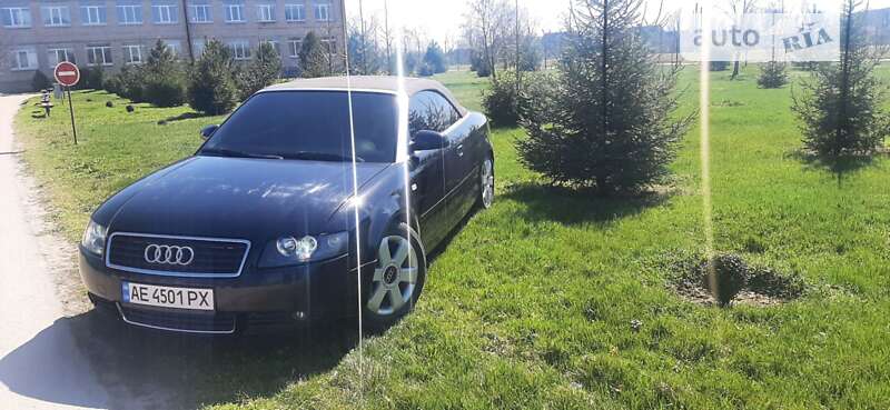 Кабріолет Audi A4 2003 в Запоріжжі