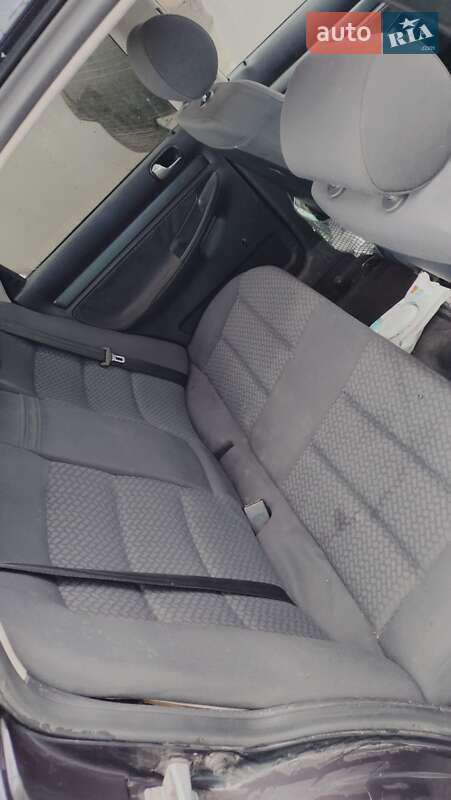 Седан Audi A4 1995 в Хусте фото Седан Audi A4 1995 в Хусте