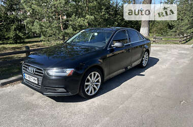 Седан Audi A4 2012 в Києві