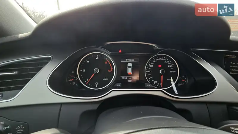 Audi A4 2014 VIN WAUZZZ8K0EA149918 фото оголошення 5 з 57