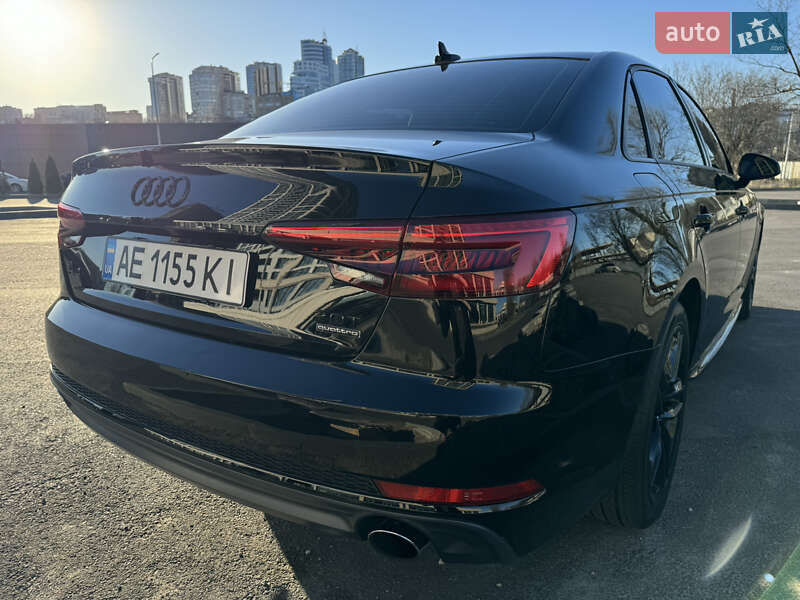 Седан Audi A4 2016 в Києві