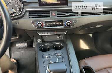 Седан Audi A4 2019 в Хусті