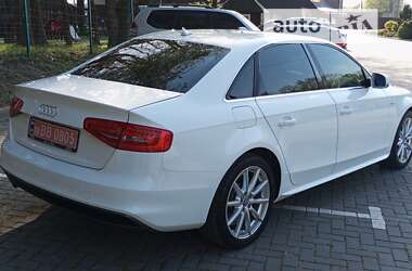 Седан Audi A4 2016 в Луцьку