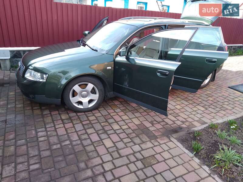Универсал Audi A4 2002 в Киеве