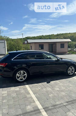 Универсал Audi A4 2019 в Ужгороде