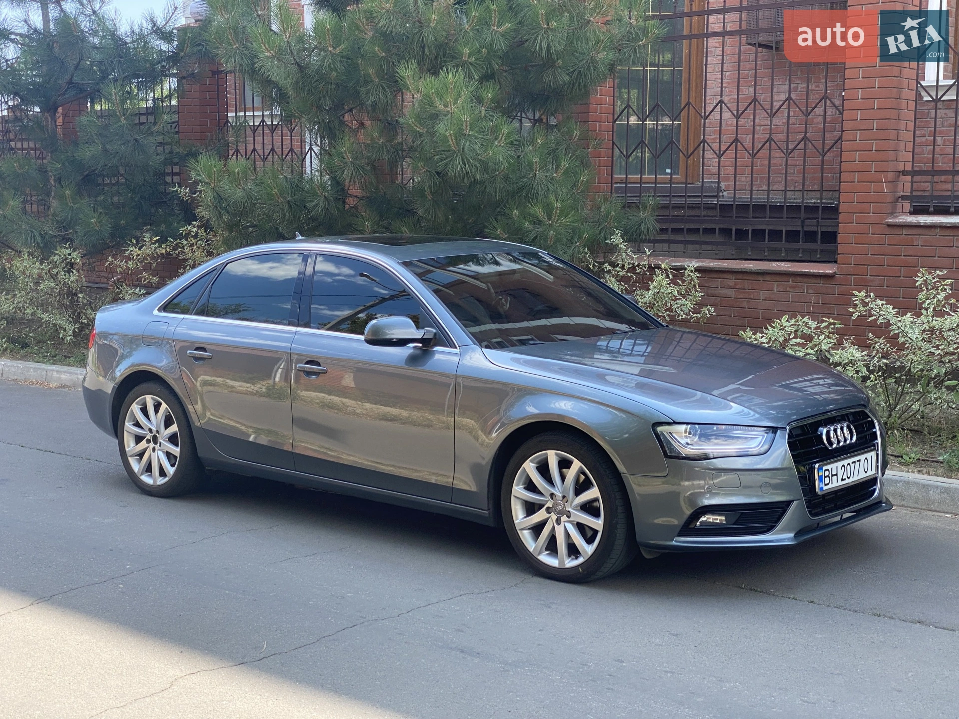 2012 Audi A4 - мініатюра 2