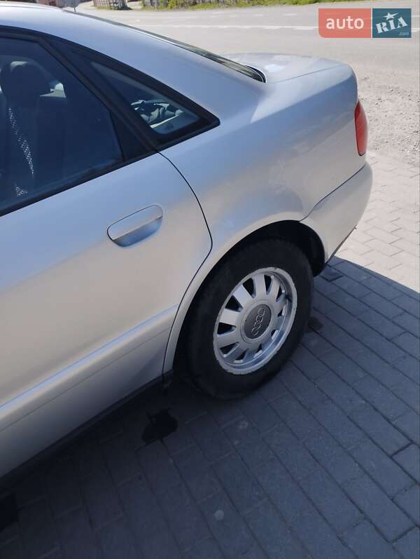Седан Audi A4 1999 в Рахове фото 8 Седан Audi A4 1999 в Рахове