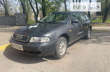 Універсал Audi A4 1996 в Покровську