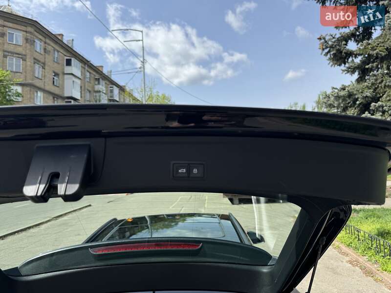 Универсал Audi A4 2018 в Киеве