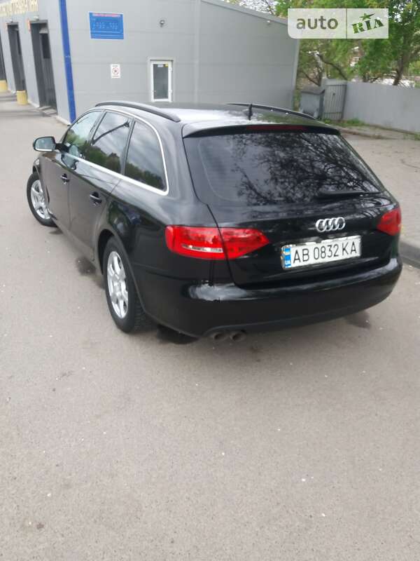 Универсал Audi A4 2011 в Виннице