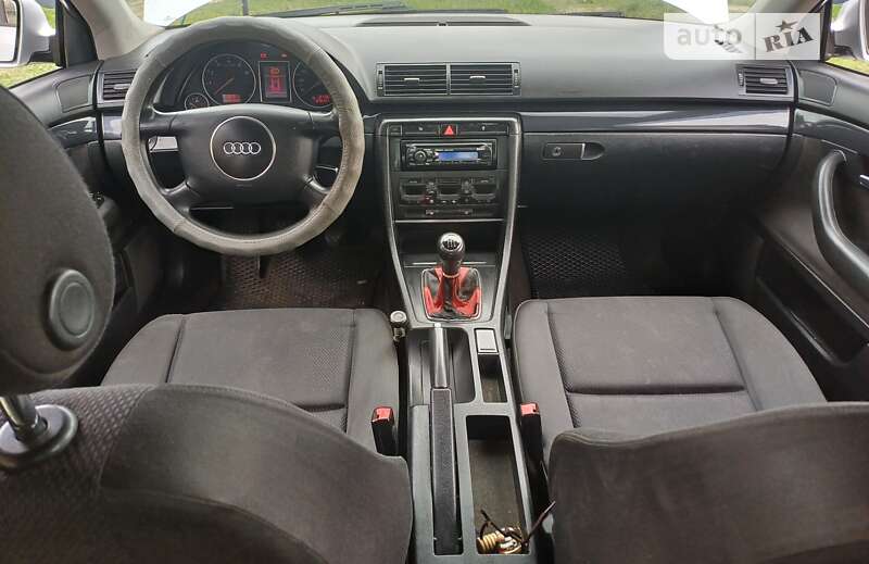 Седан Audi A4 2001 в Чернигове