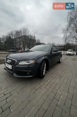 Седан Audi A4 2009 в 