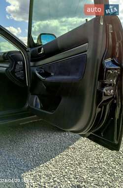Седан Audi A4 1996 в Дрогобыче