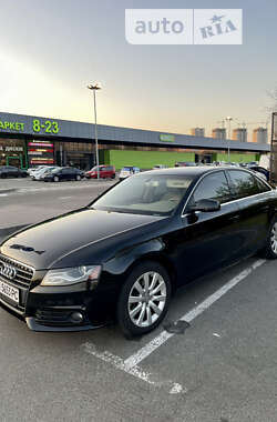 Седан Audi A4 2011 в Киеве