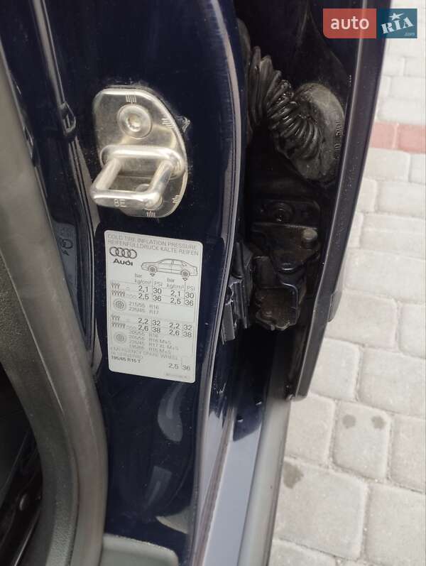 Седан Audi A4 2007 в Староконстантинове