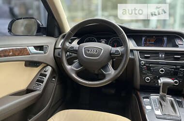 Седан Audi A4 2013 в Одессе