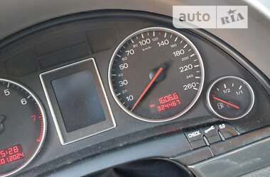 Седан Audi A4 2000 в Нетешине