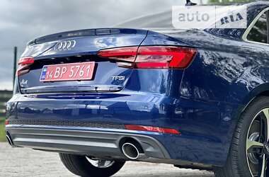 Седан Audi A4 2016 в Стрию