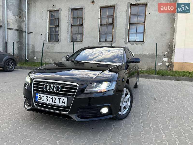 Универсал Audi A4 2009 в Яворове