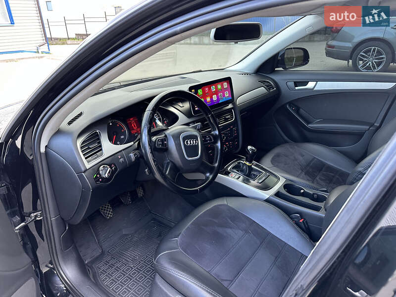 Универсал Audi A4 2009 в Яворове