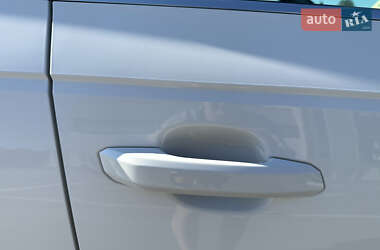 Седан Audi A4 2018 в 